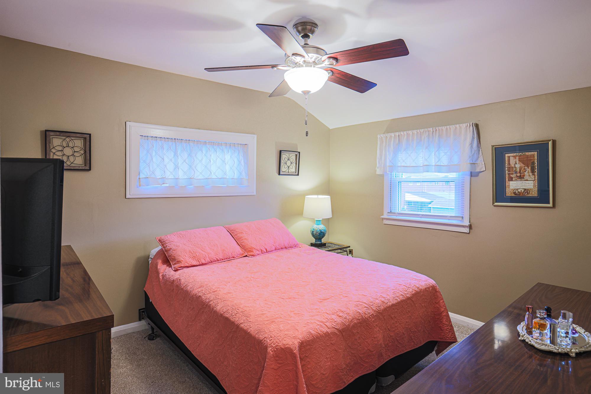 8060 Kimberly Road Dundalk, MD 21222 - Photo 17 of 28 Bedroom