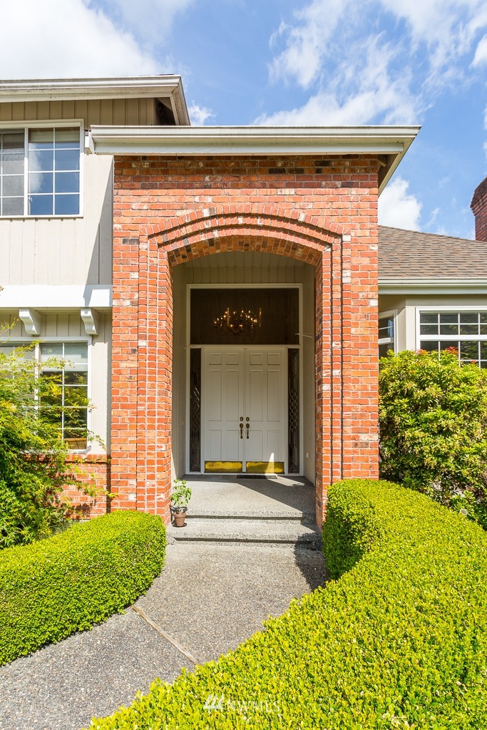21115 50th Drive Southeast Bothell, WA 98021 - Photo 2 of 25