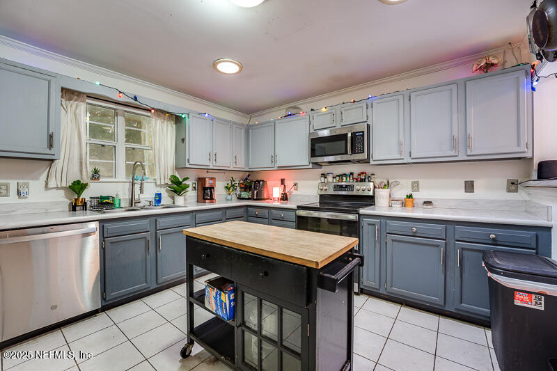3675 Valencia Road Jacksonville, FL 32205 - Photo 23 of 41 20250507 3675 Valencia Rd023SMALL