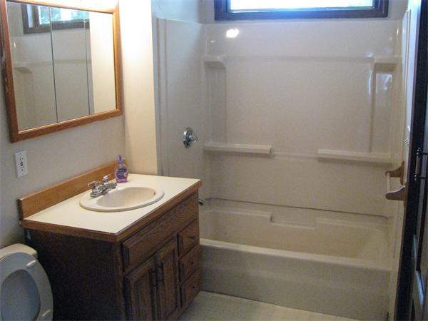 153 Copperfield Road Worcester, MA 01602 - Photo 6 of 9