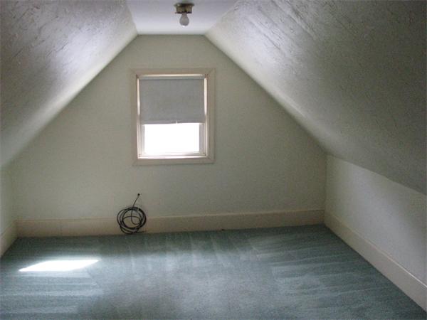 153 Copperfield Road Worcester, MA 01602 - Photo 8 of 9