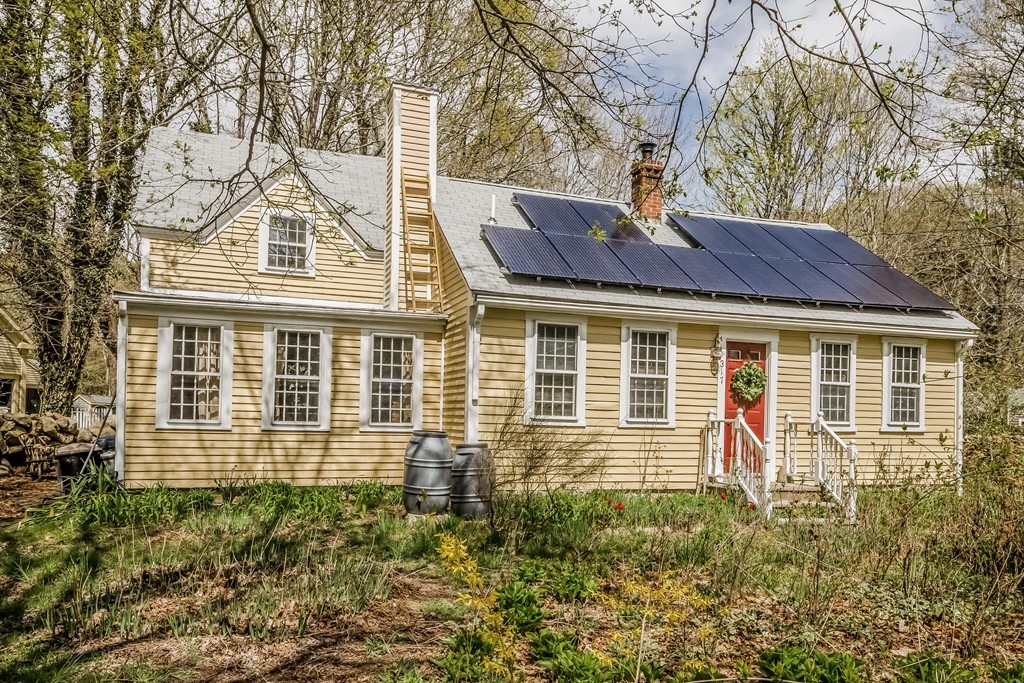 317 Converse Road Marion, MA 02738 - Photo 1 of 28 Gallery Image 1