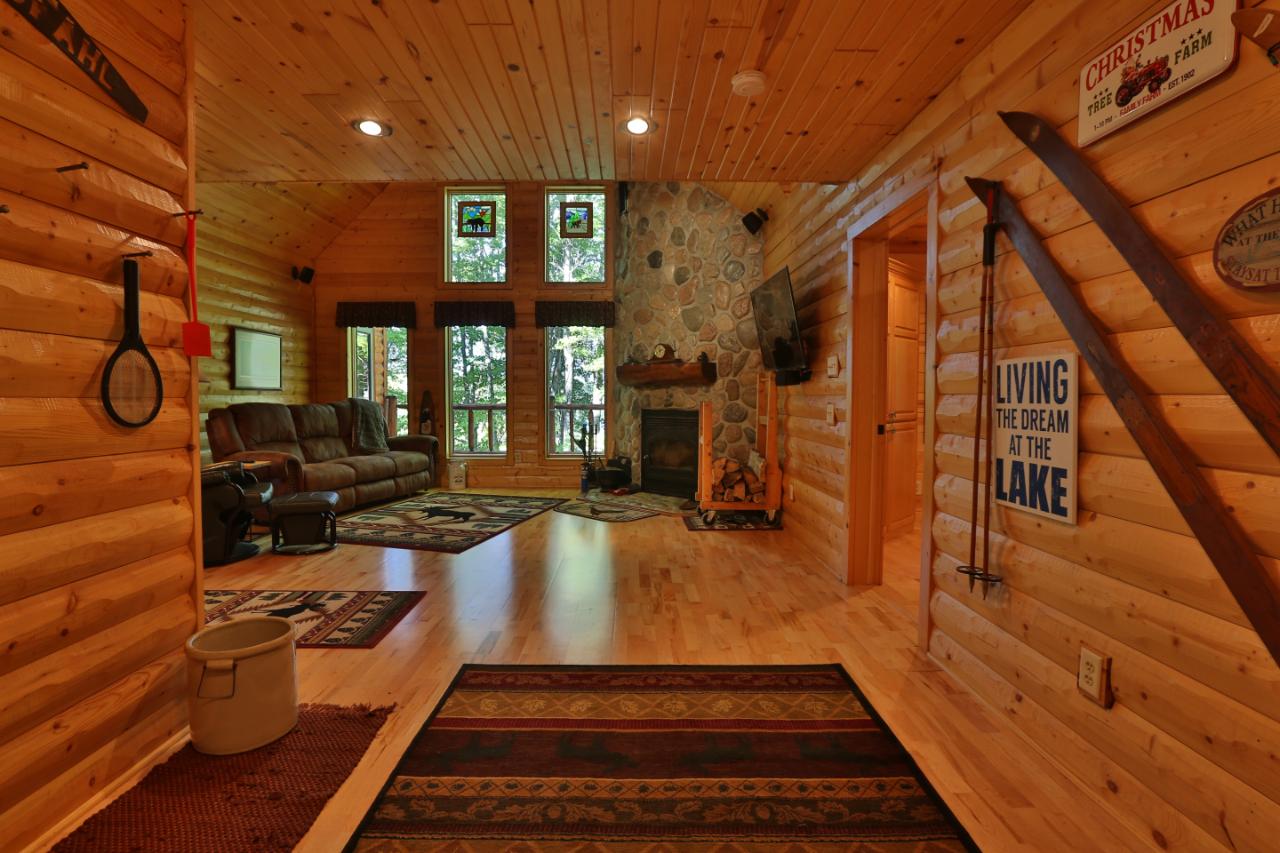 8804 Pardee Lake Road Presque Isle, WI 54557 - Photo 6 of 51 Gallery Image 6