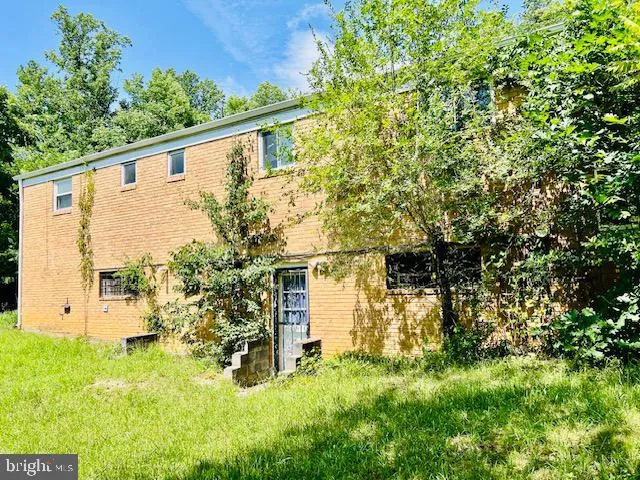 $440,000 | 5001 Bridgeport Drive, Suitland, MD 20746