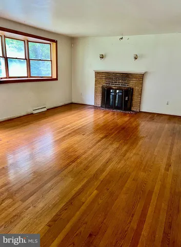 $440,000 | 5001 Bridgeport Drive, Suitland, MD 20746