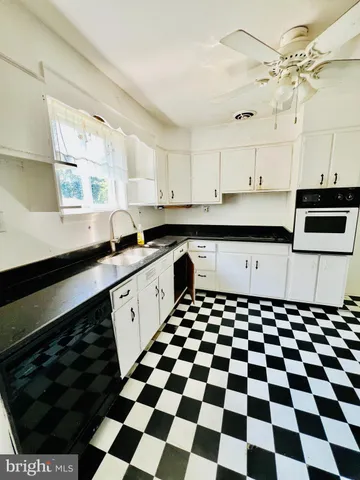 $440,000 | 5001 Bridgeport Drive, Suitland, MD 20746