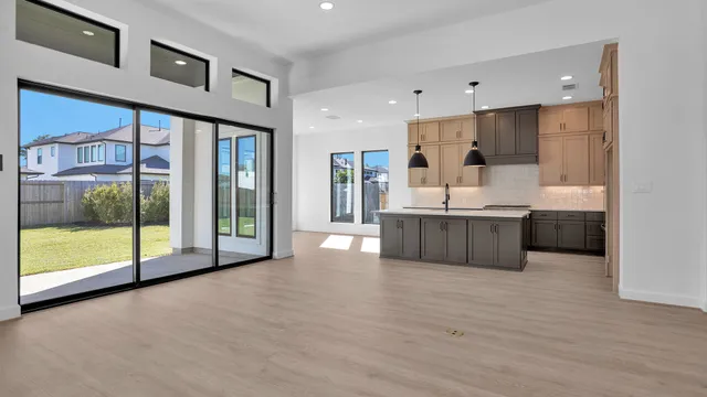 $749,900 | 8926 Pleasant Cove, Missouri City, TX 77459