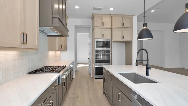 $749,900 | 8926 Pleasant Cove, Missouri City, TX 77459