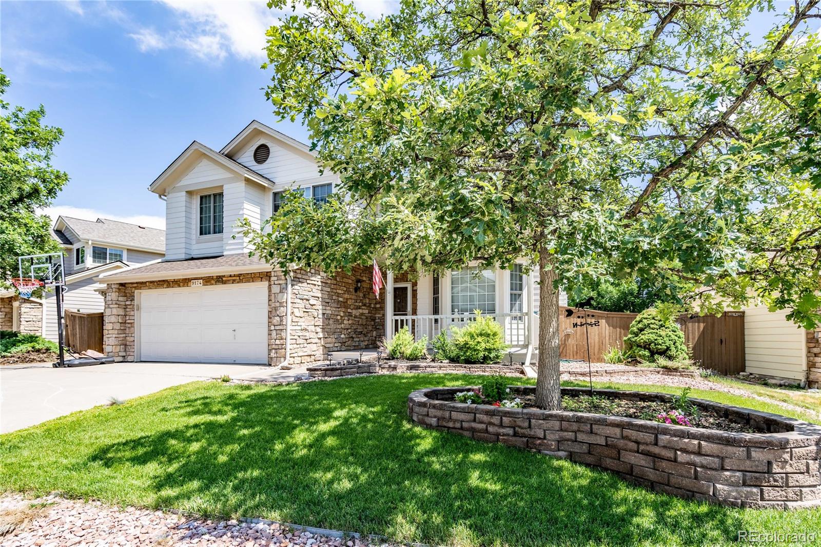 9174 Sugarstone Circle Highlands Ranch, CO 80130 - Photo 3 of 35