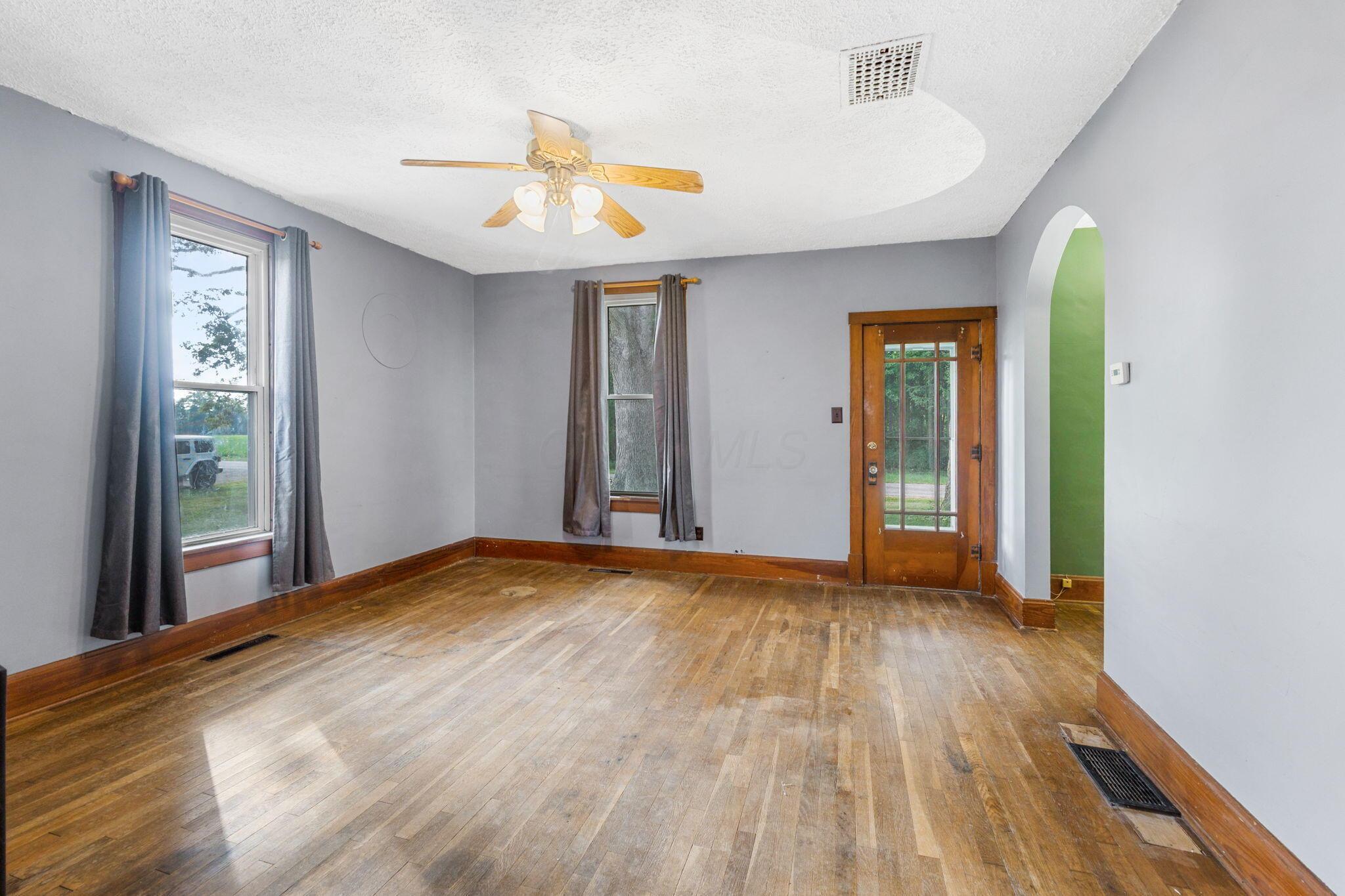 9900 Windfall Road La Rue, OH 43332 - Photo 13 of 28 9900 windfall rd (Interior)-12