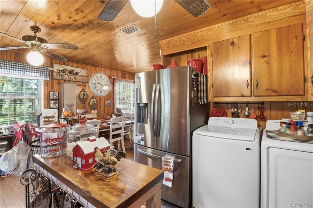 8110 Southwest 88th Lane Trenton, FL 32693 - Photo 15 of 29 a room with storage and utility