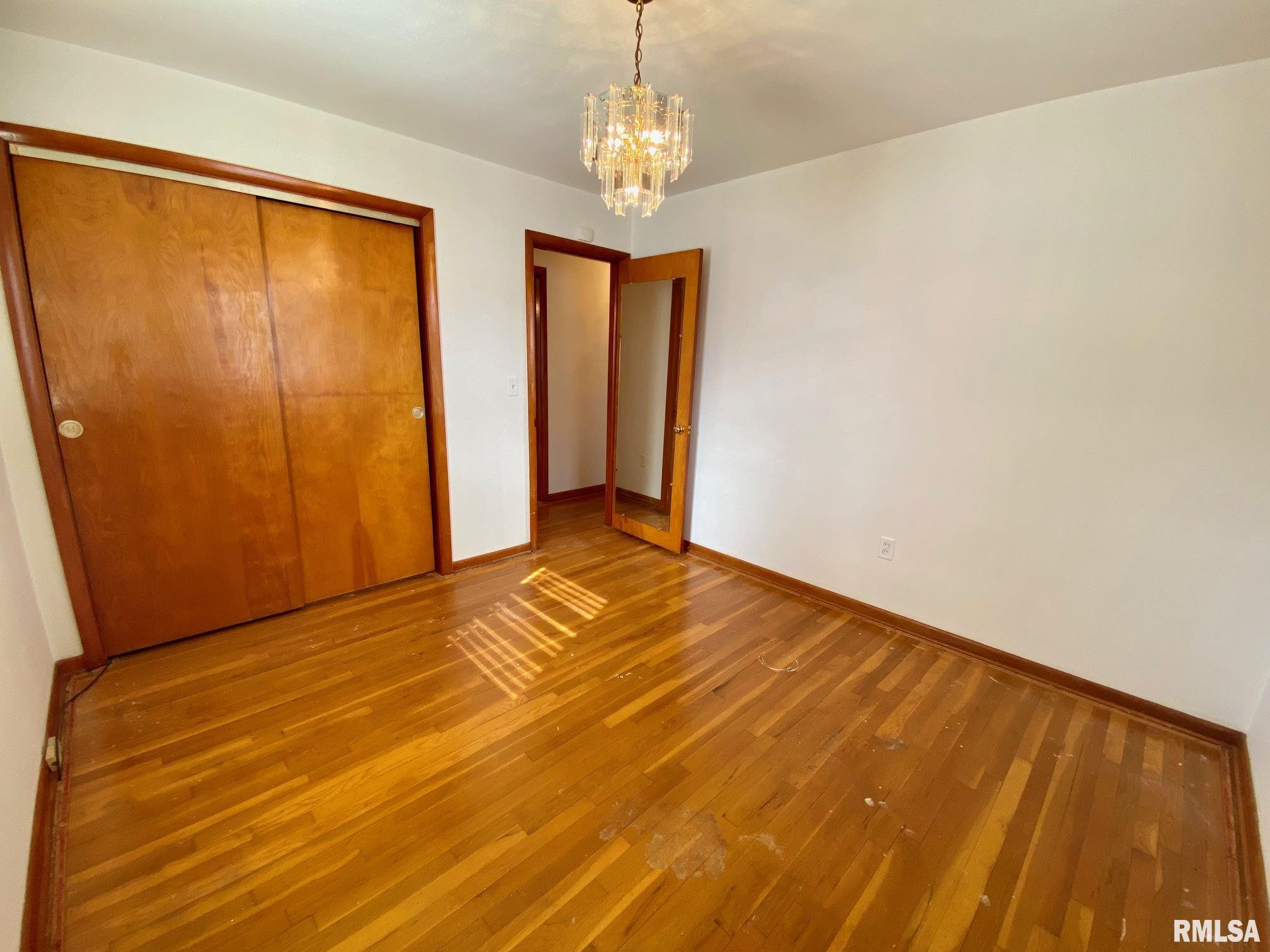 66 Rosaria Road Springfield, IL 62702 - Photo 13 of 34