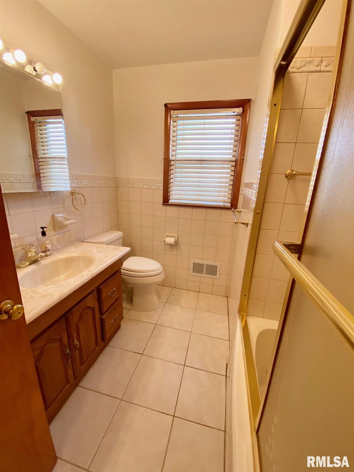 66 Rosaria Road Springfield, IL 62702 - Photo 18 of 34