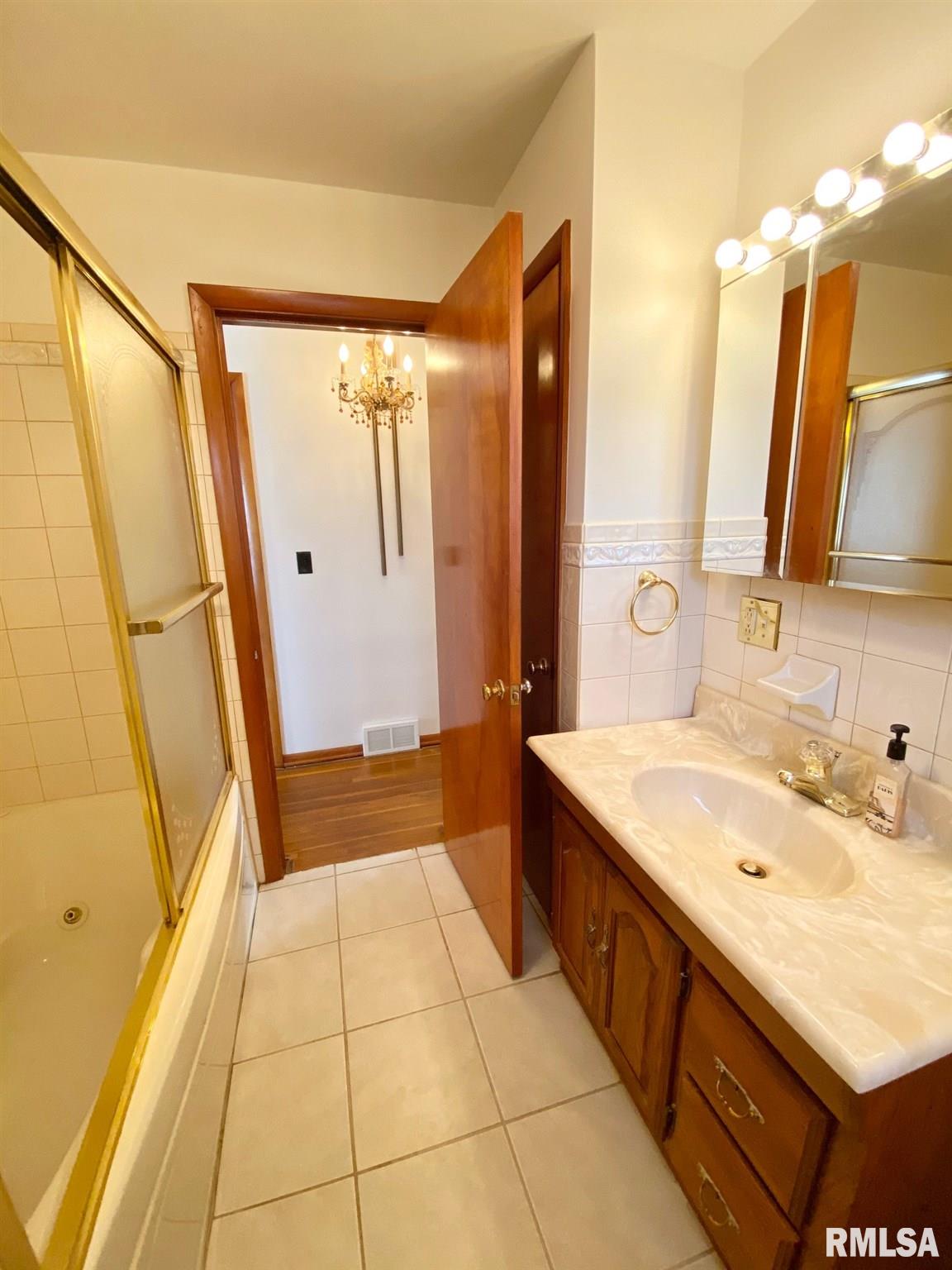 66 Rosaria Road Springfield, IL 62702 - Photo 19 of 34