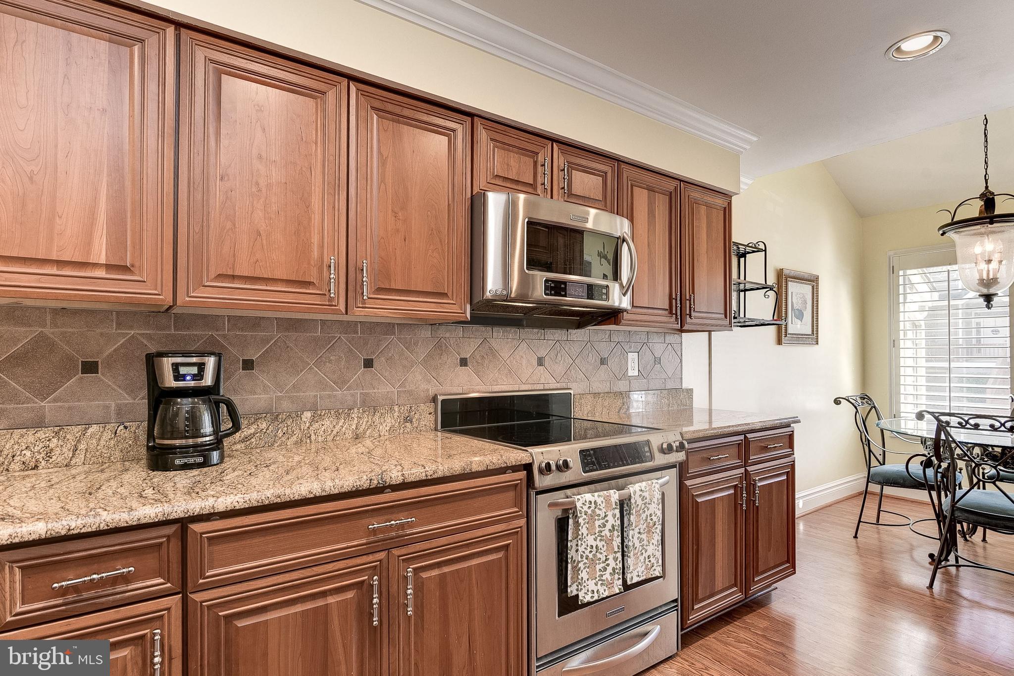 5041 Columbia Road Columbia, MD 21044 - Photo 16 of 48 Kitchen