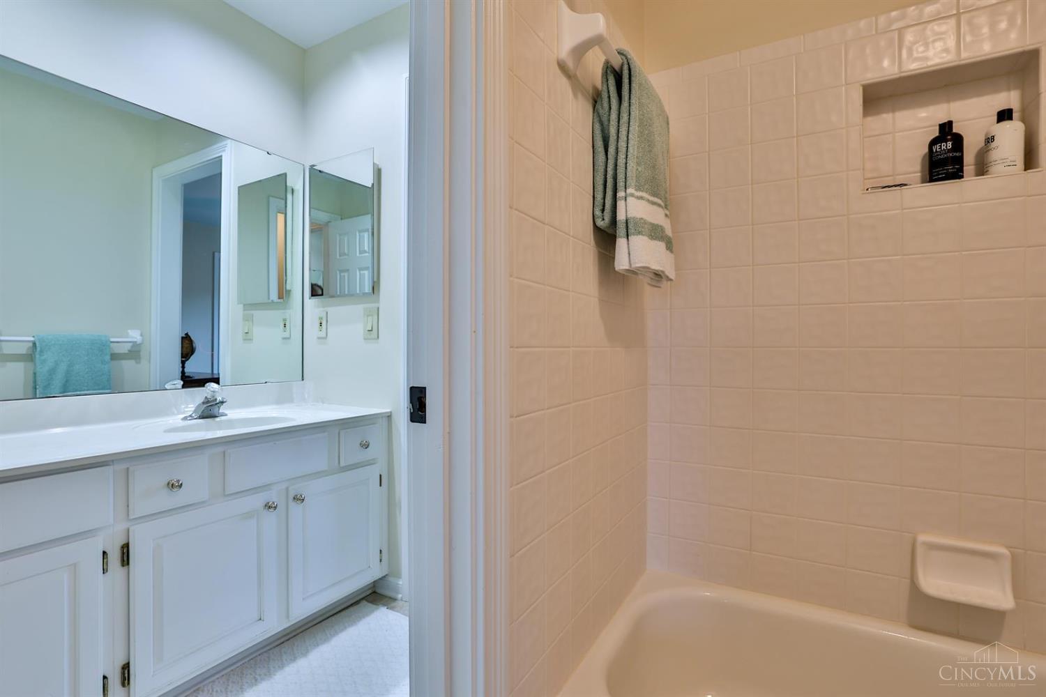 8373 Chesney Lane Cincinnati, OH 45249 - Photo 46 of 68 Gallery Image 46