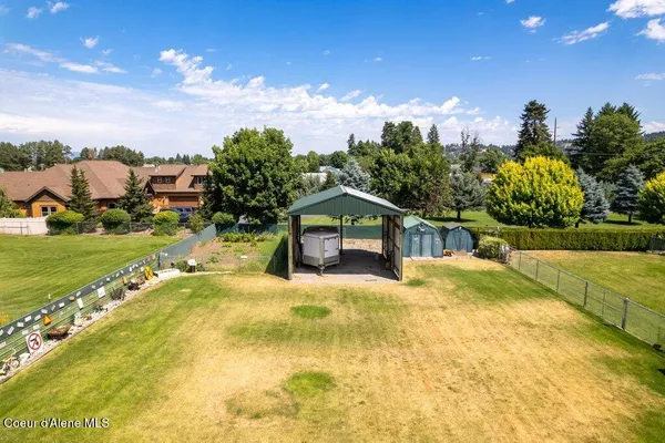 $845,000 | 5687 North 15th Street, Dalton Gardens, ID 83815