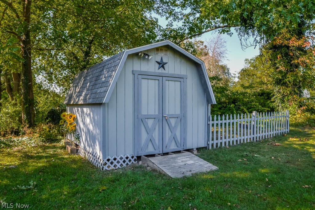 849 Pearlman Road Akron, OH 44319 - Photo 22 of 25 12x10 storage shed with electric.
