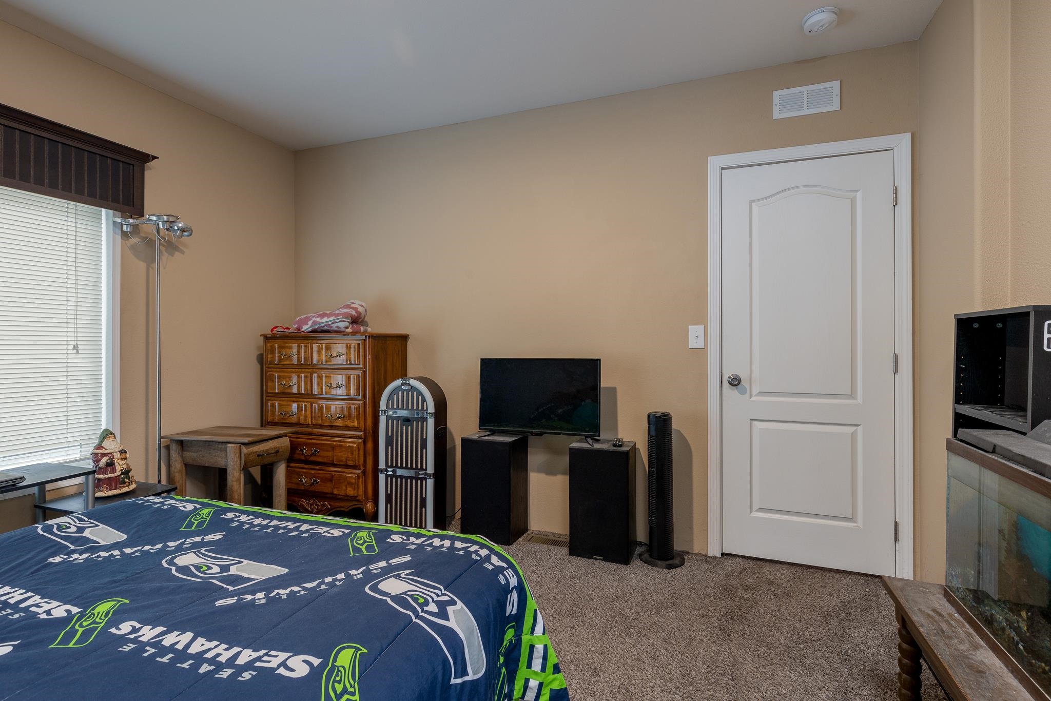 2629 East Center Road Mead, WA 99021 - Photo 21 of 32