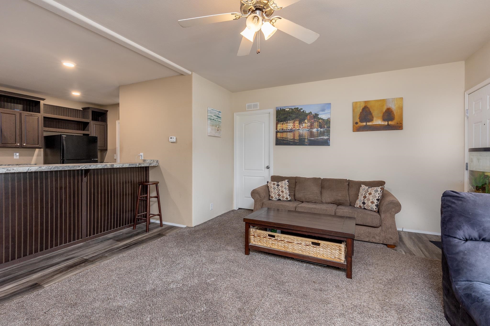 2629 East Center Road Mead, WA 99021 - Photo 6 of 32