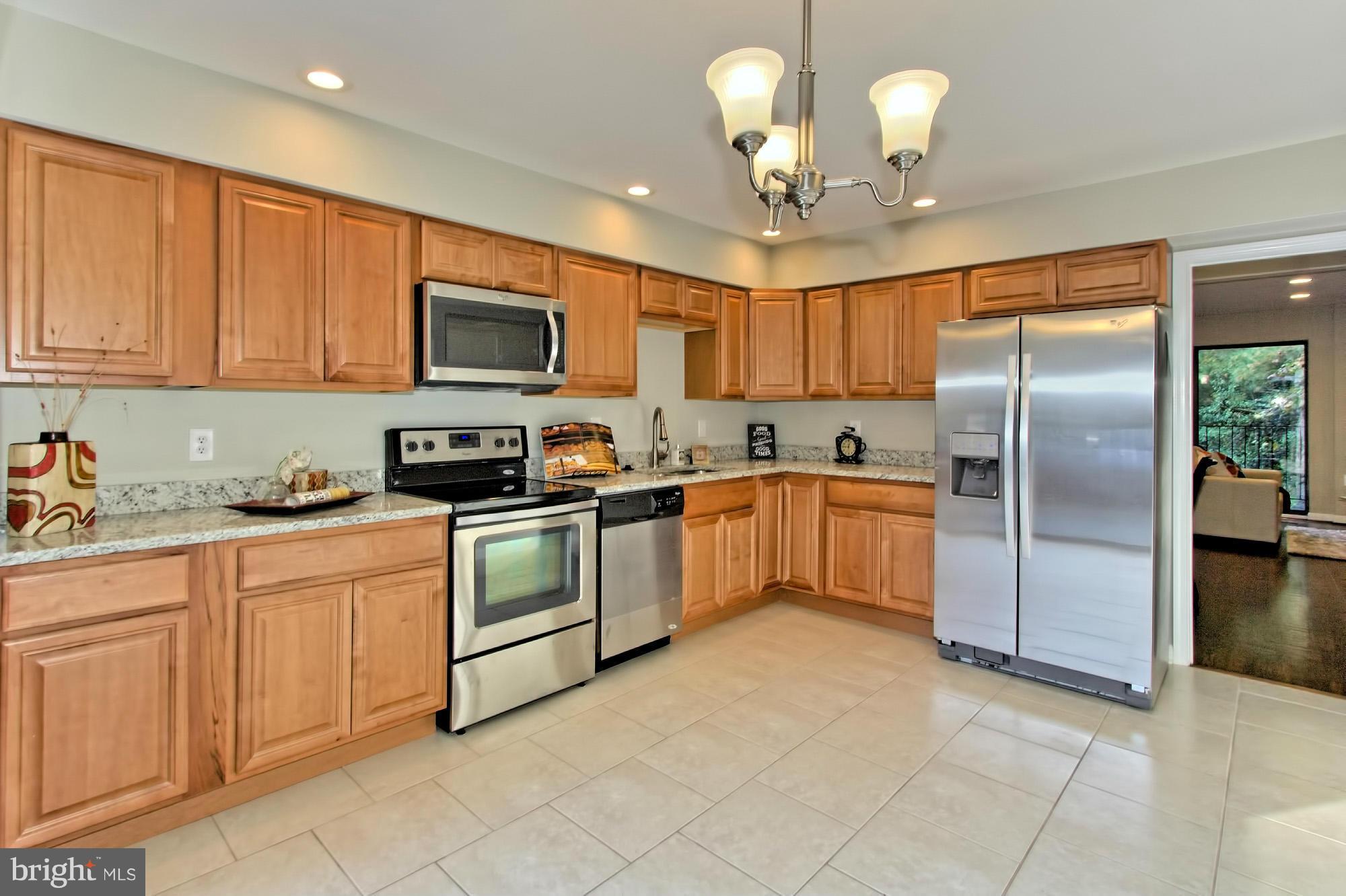 11177 Saffold Way Reston, VA 20190 - Photo 12 of 30 Kitchen