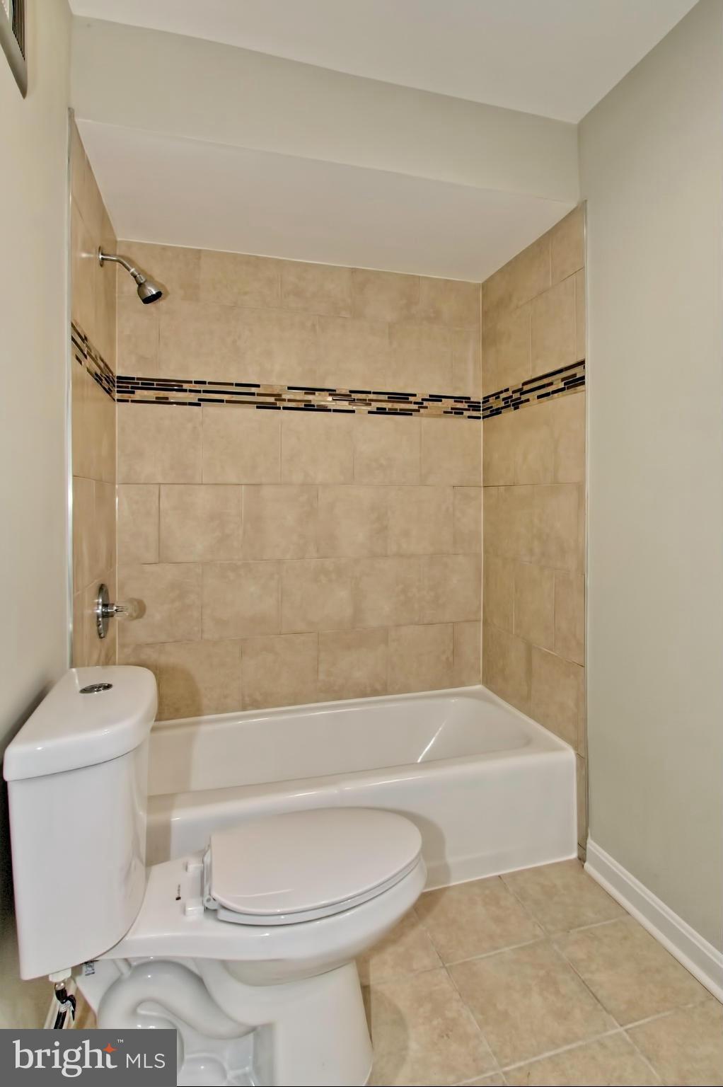11177 Saffold Way Reston, VA 20190 - Photo 26 of 30 Bath