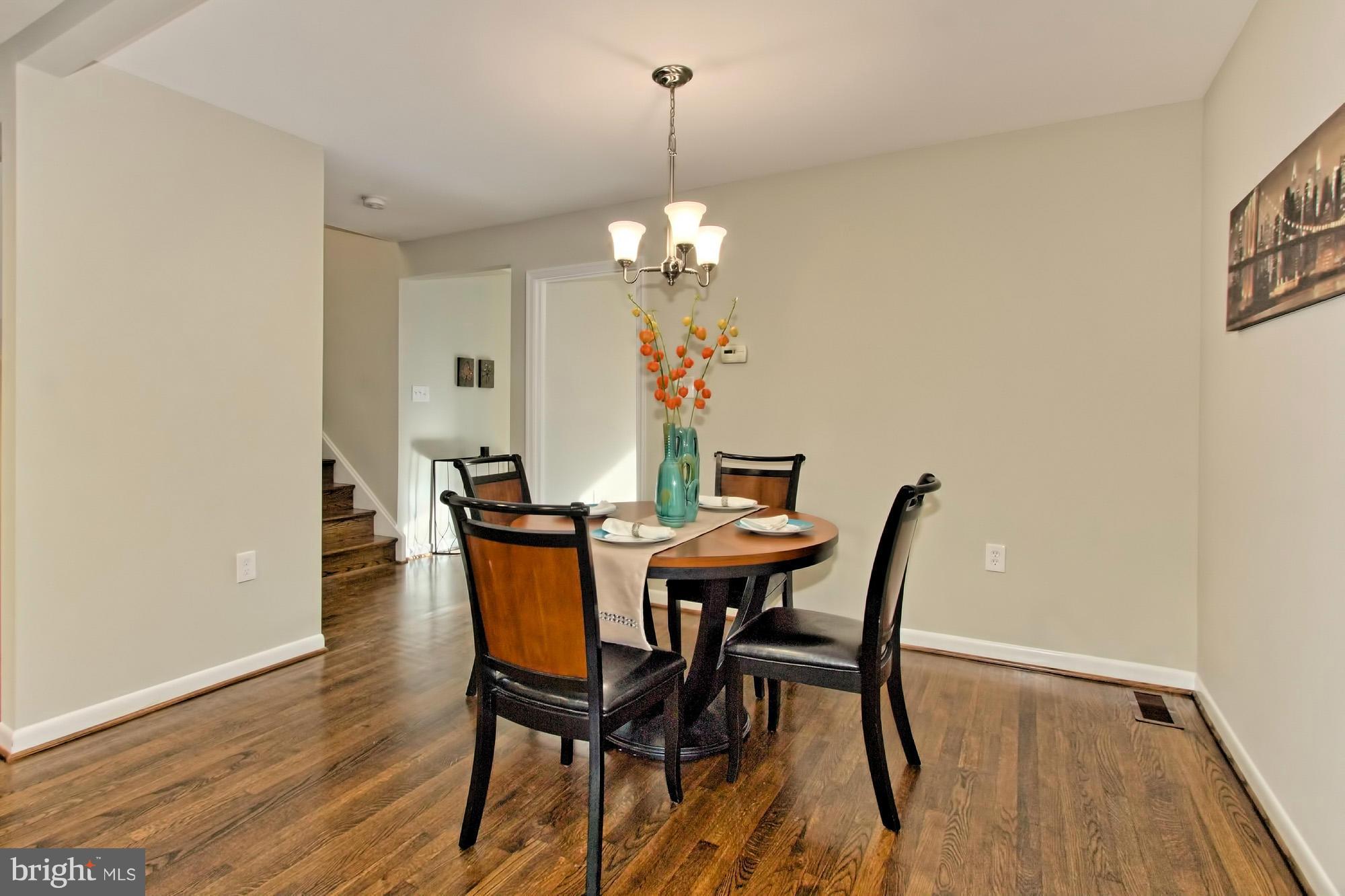 11177 Saffold Way Reston, VA 20190 - Photo 8 of 30 Dining Room