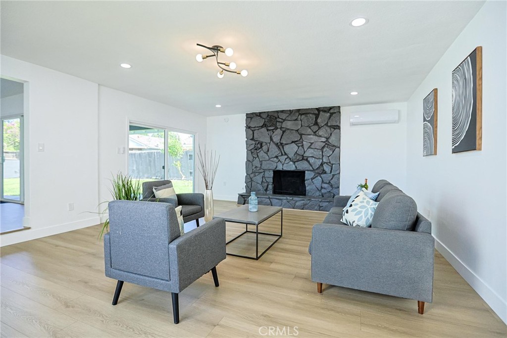 2102 Mignon Way Placentia, CA 92870 - Photo 17 of 40