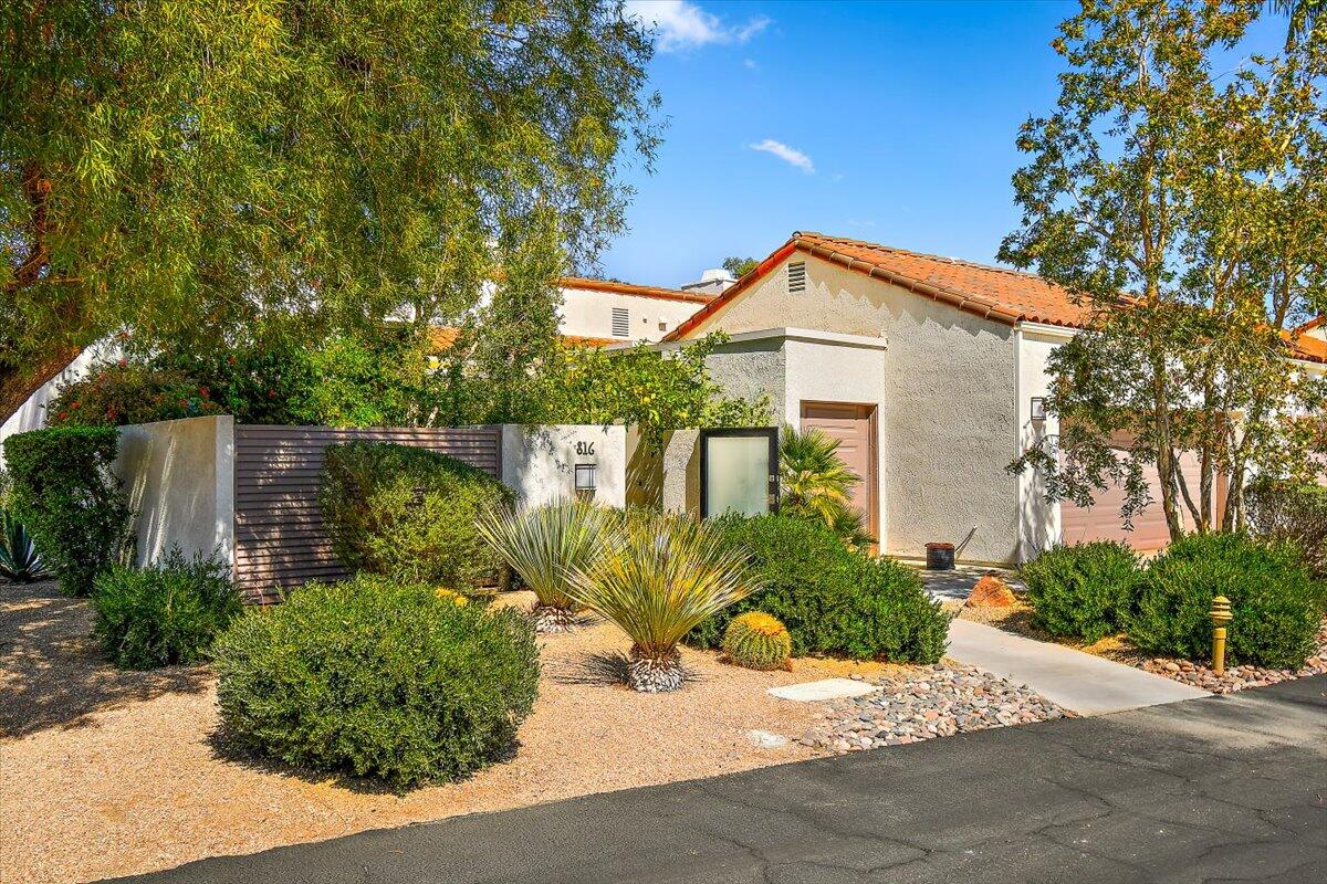 816 Inverness Drive Rancho Mirage, CA 92270 - Photo 1 of 38 01-RIL_3774