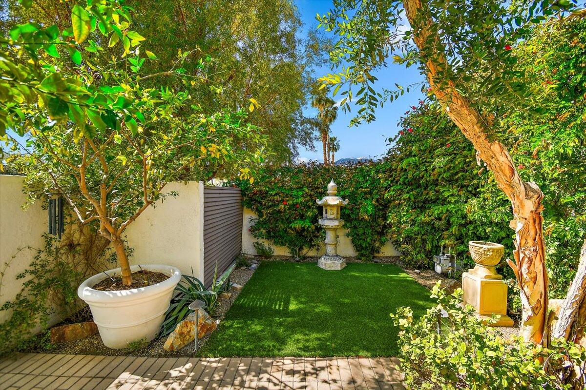 816 Inverness Drive Rancho Mirage, CA 92270 - Photo 4 of 38 04-RIL_3783