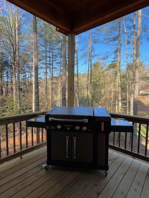 331 Vineyard Creek Way Murphy, NC 28906 - Photo 19 of 43 a view of a balcony with furniture