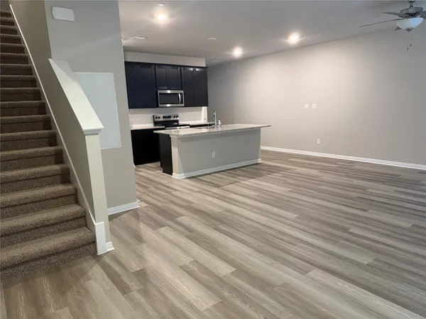 $2,090 | 1850 Settlers Glen Drive, Unit 1202, Round Rock, TX 78665