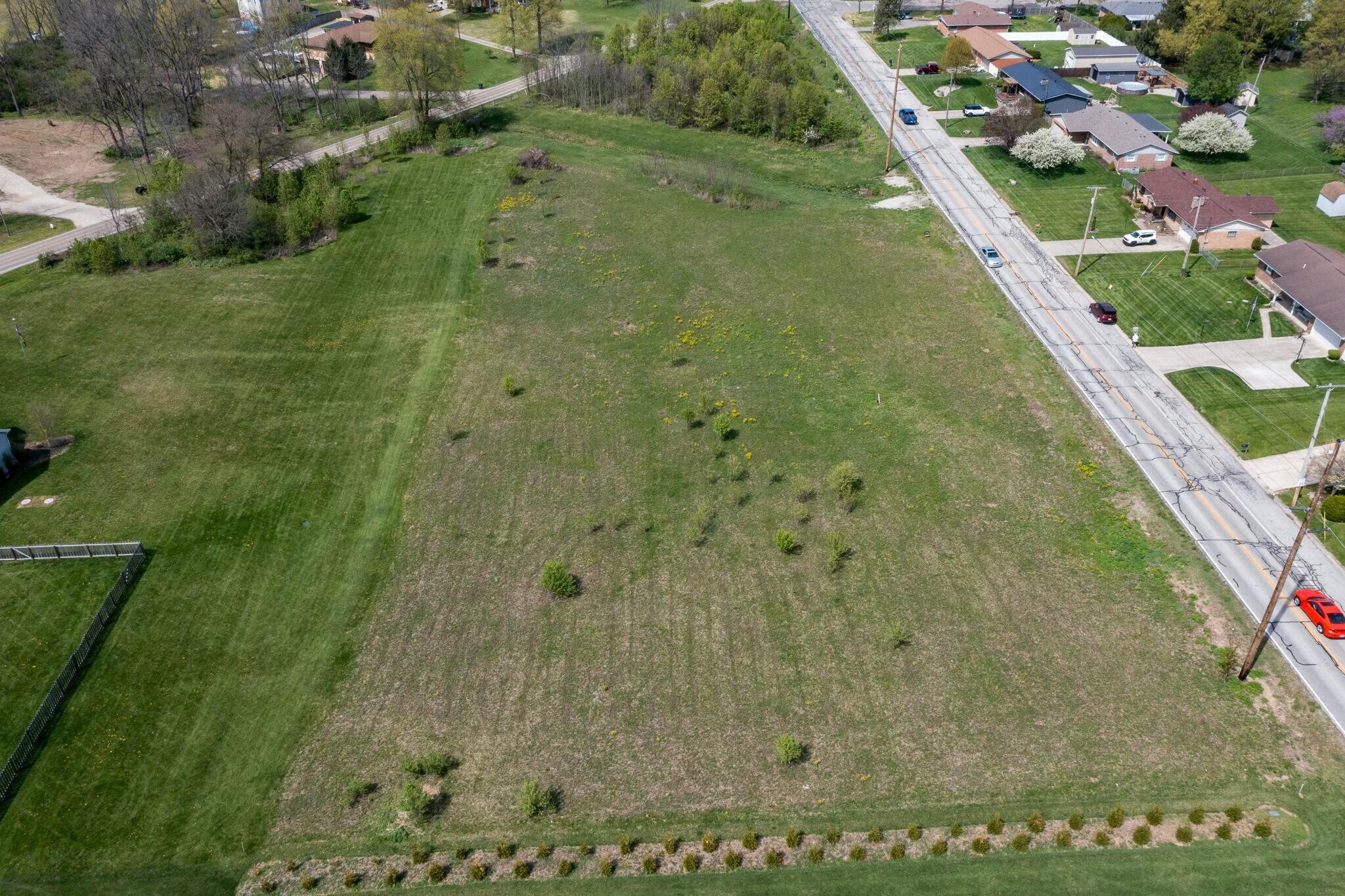 555 Tuttle Road Springfield, OH 45505 - Photo 7 of 12