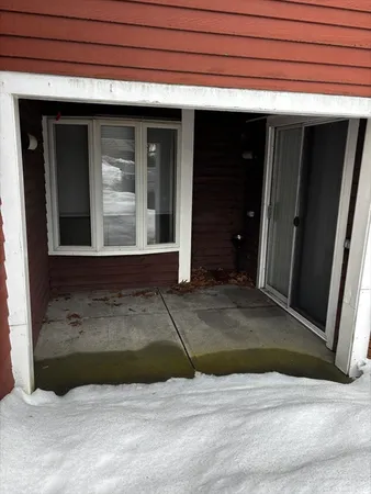 $2,100 | 1010 Middle Street, Unit 1, Weymouth, MA 02188