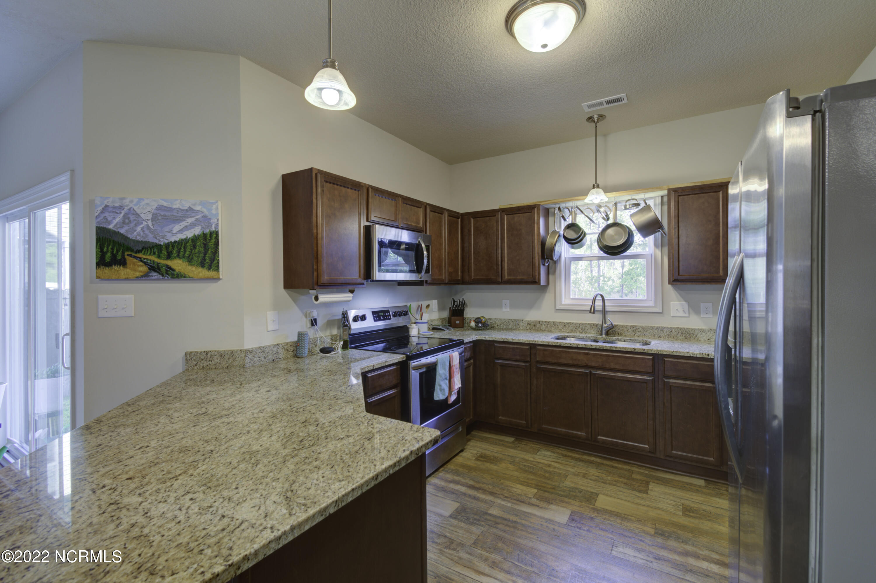 334 Frisco Way Holly Ridge, NC 28445 - Photo 7 of 32 DSC_9925And8more-Edit