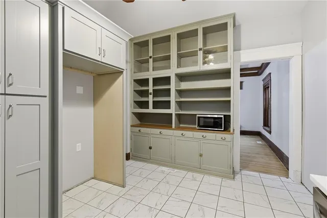 $594,000 | 3516 Charlotte Street, Kansas City, MO 64109