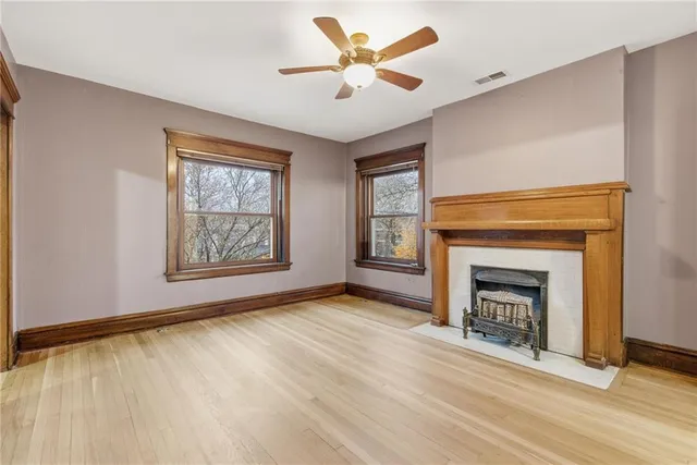 $594,000 | 3516 Charlotte Street, Kansas City, MO 64109