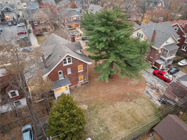 $594,000 | 3516 Charlotte Street, Kansas City, MO 64109