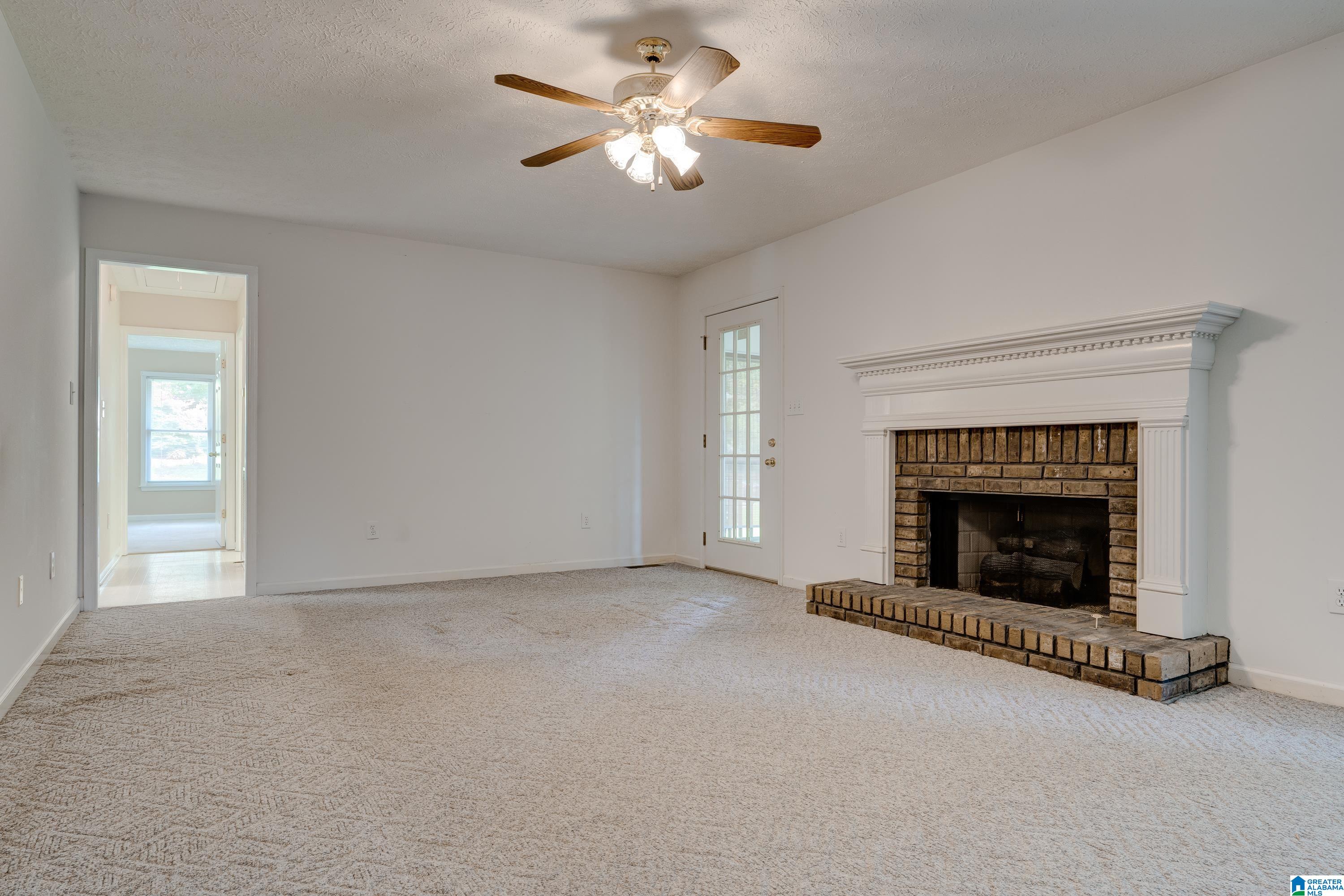 6219 Eagle Ridge Circle Pinson, AL 35126 - Photo 4 of 29