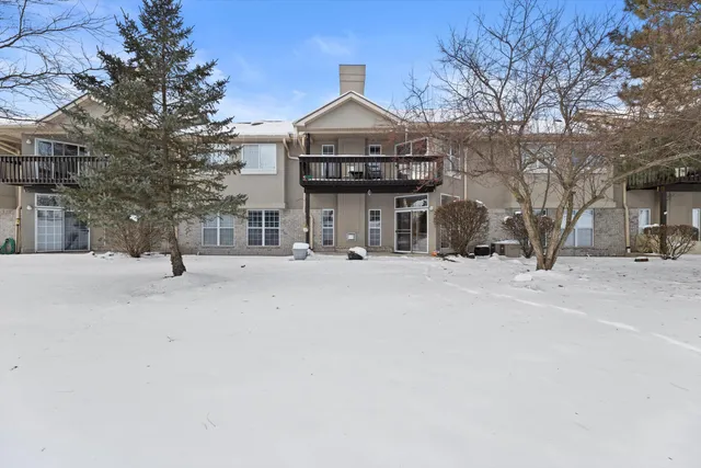 $360,000 | 9056 West Elm Court, Unit B, Franklin, WI 53132