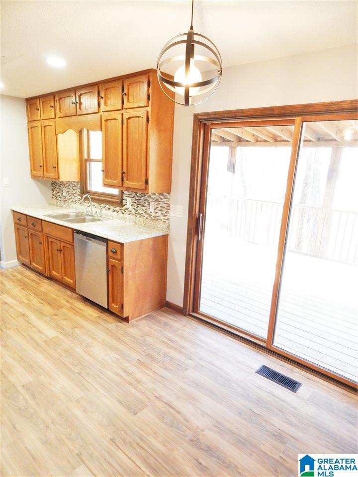 7450 Weems Road Trussville, AL 35173 - Photo 9 of 29