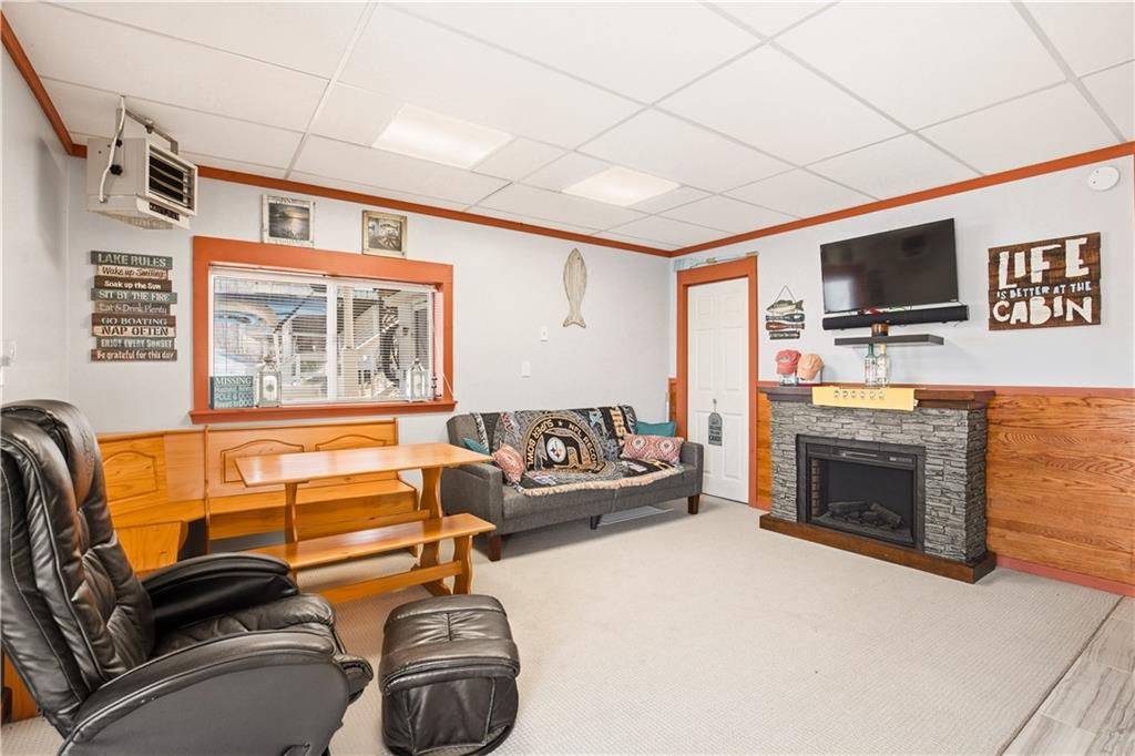 2711 Lakeview Road Confluence, PA 15424 - Photo 11 of 43