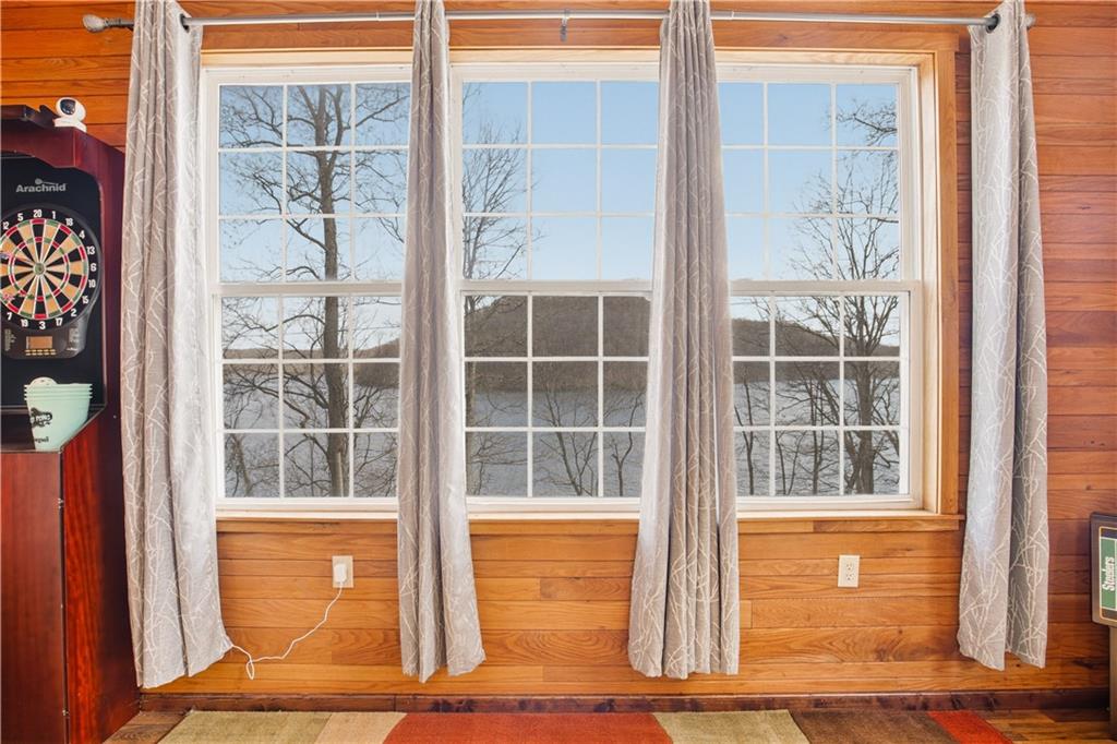 2711 Lakeview Road Confluence, PA 15424 - Photo 20 of 43