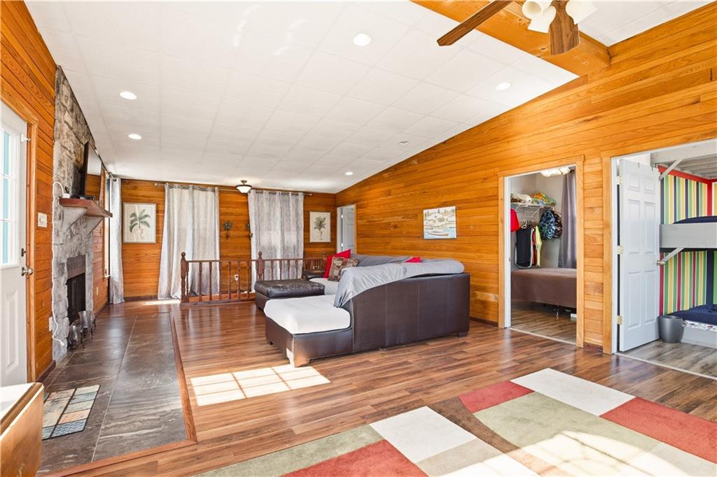 2711 Lakeview Road Confluence, PA 15424 - Photo 23 of 43