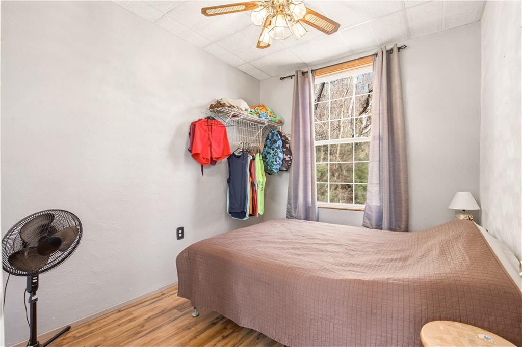 2711 Lakeview Road Confluence, PA 15424 - Photo 28 of 43