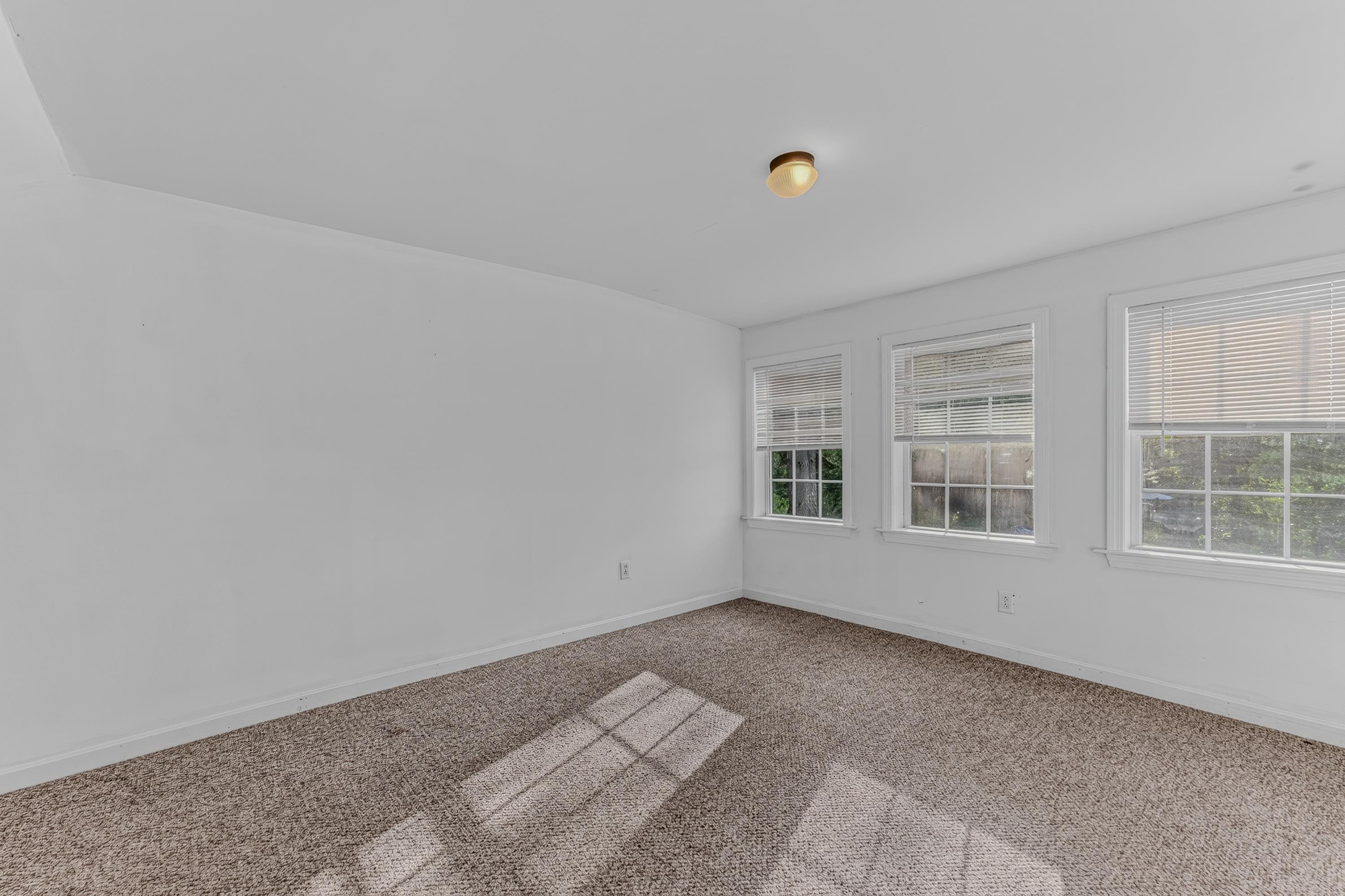 402 Oak Hill Road Northfield, NH 03276 - Photo 36 of 54 Gallery Image 36
