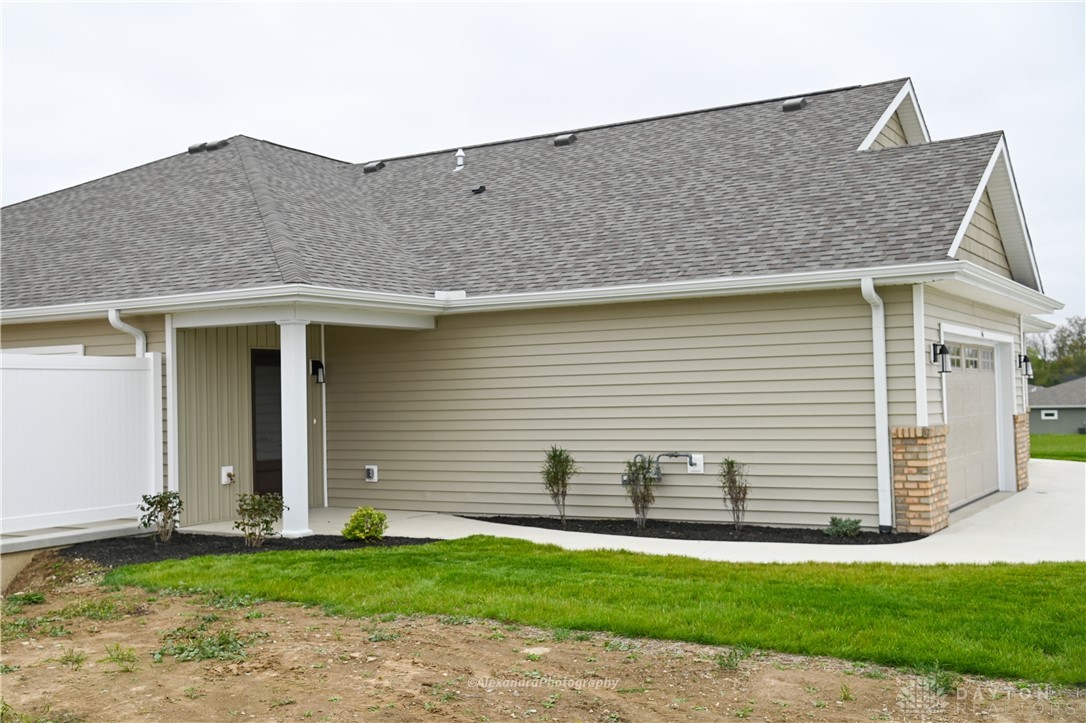 546 Reed Avenue Versailles, OH 45380 - Photo 2 of 43