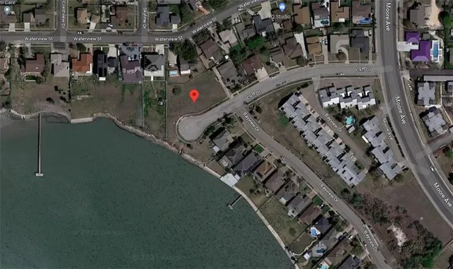 $258,000 | 863 Cliff Drive, Portland, TX 78374