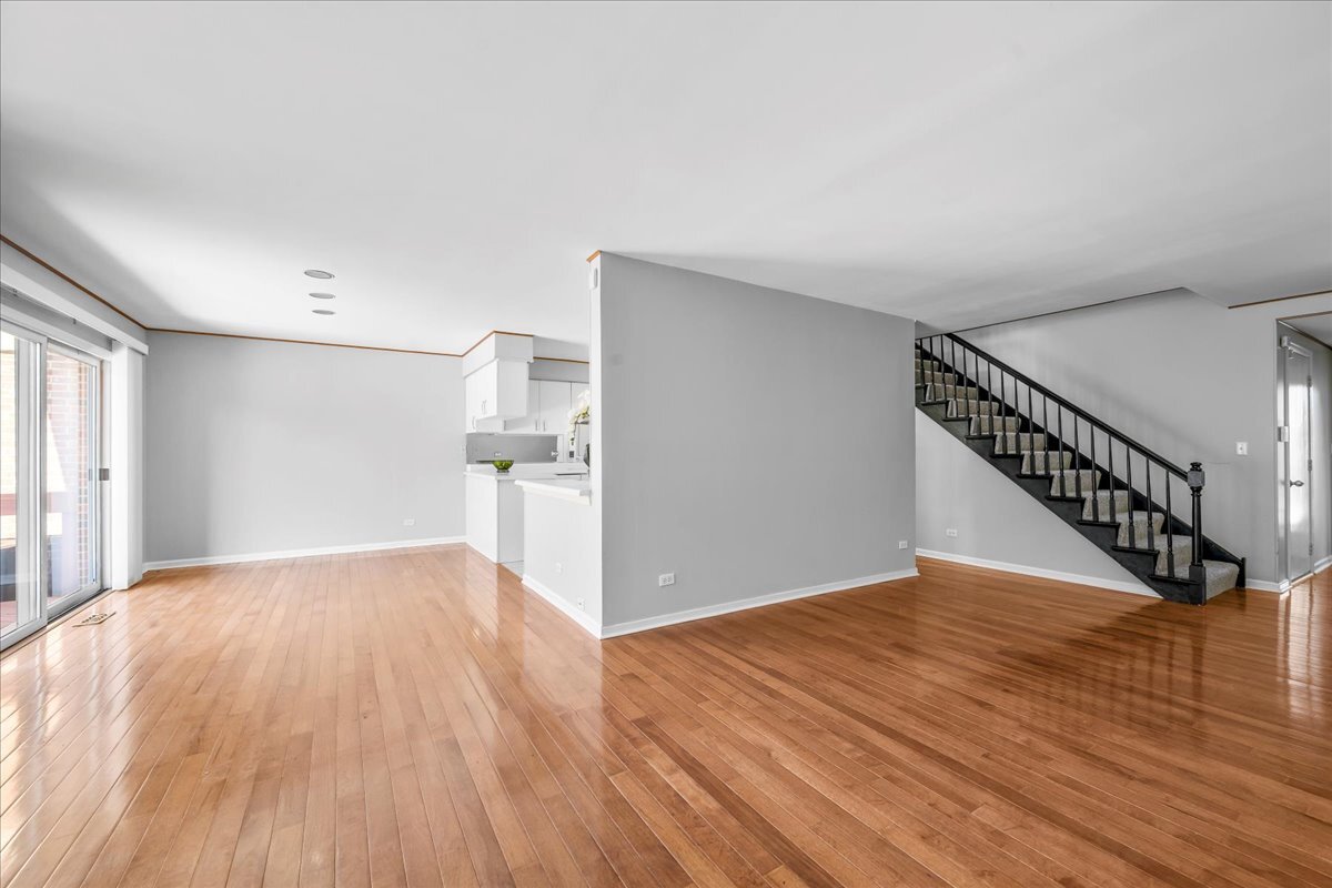 1709 Koehling Road Northbrook, IL 60062 - Photo 2 of 20