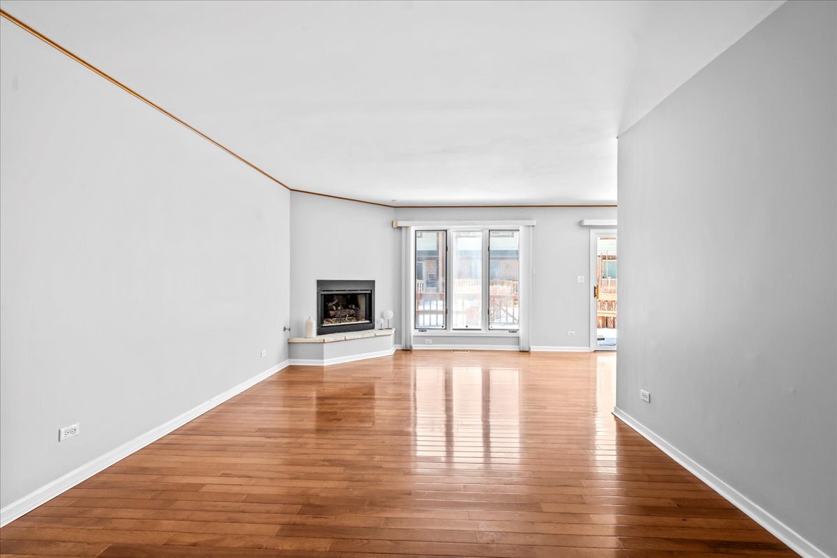 1709 Koehling Road Northbrook, IL 60062 - Photo 3 of 20